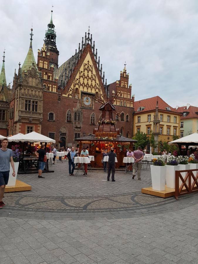 Апартаменты Rynek Вроцлав Экстерьер фото